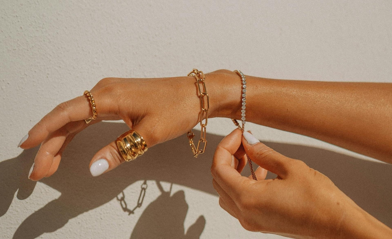 Bracelet - honeybai