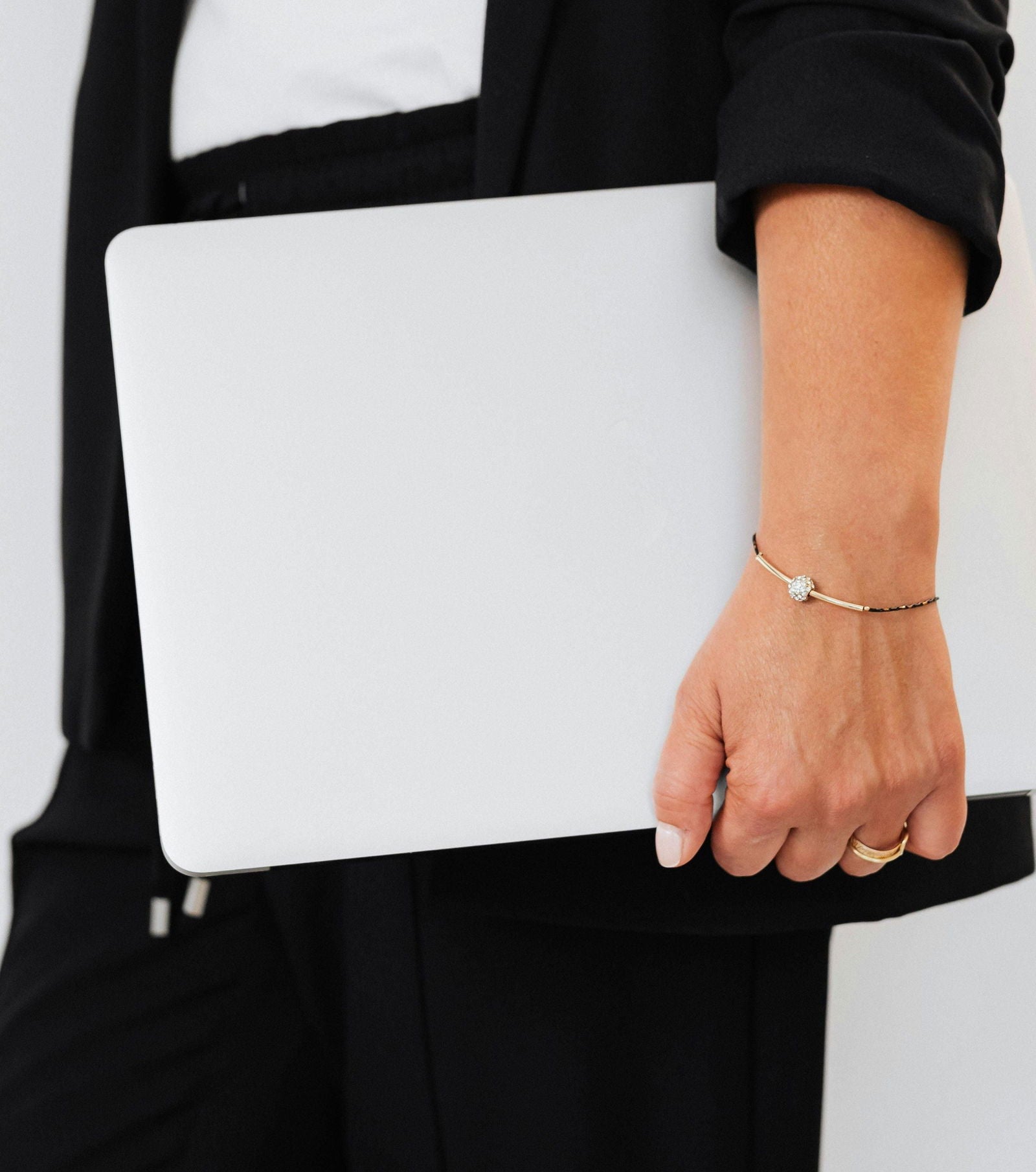 It's Monday : Office Essential - honeybai