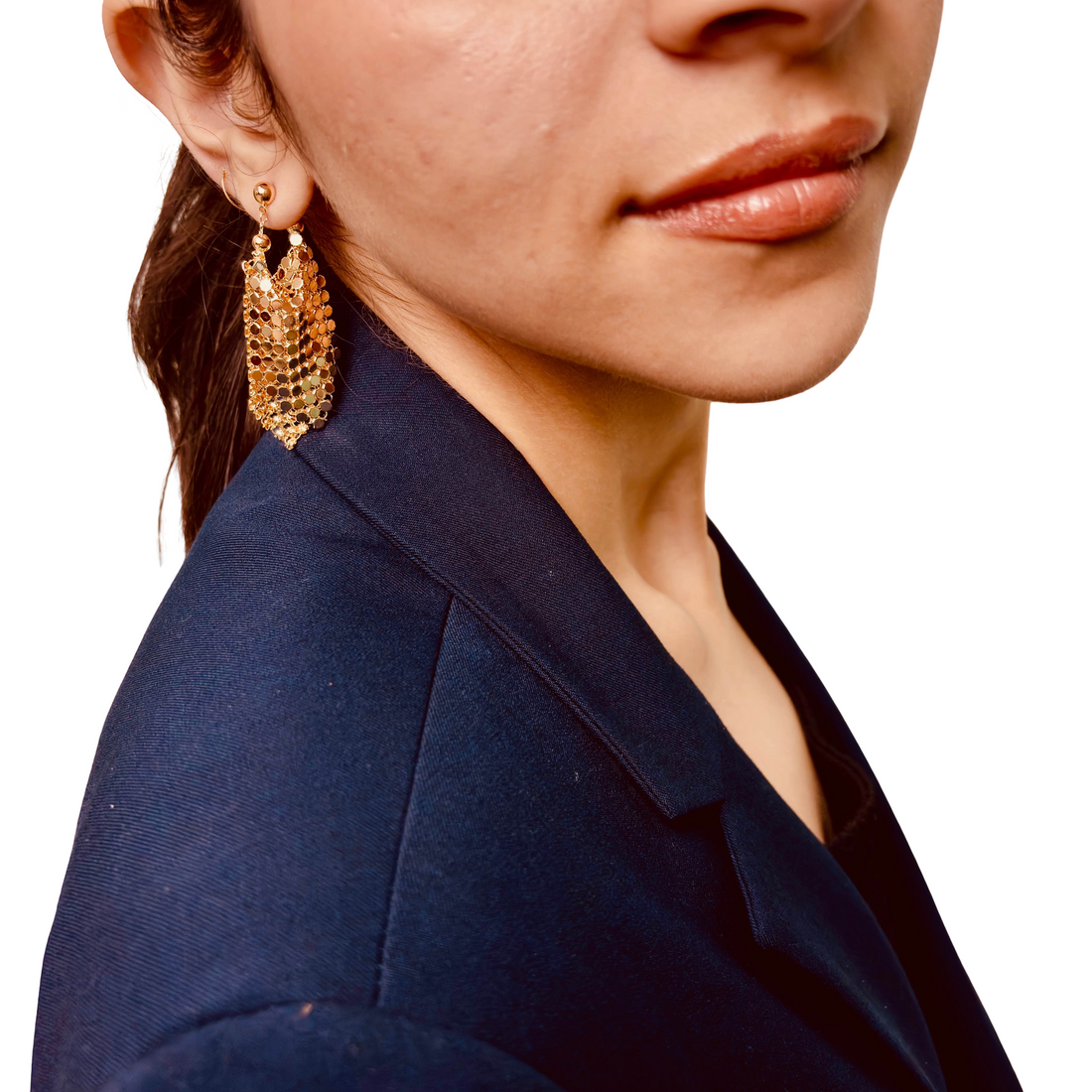 What is 18K Gold Plated Jewelry? Benefits, Process & Why You Should Wear It