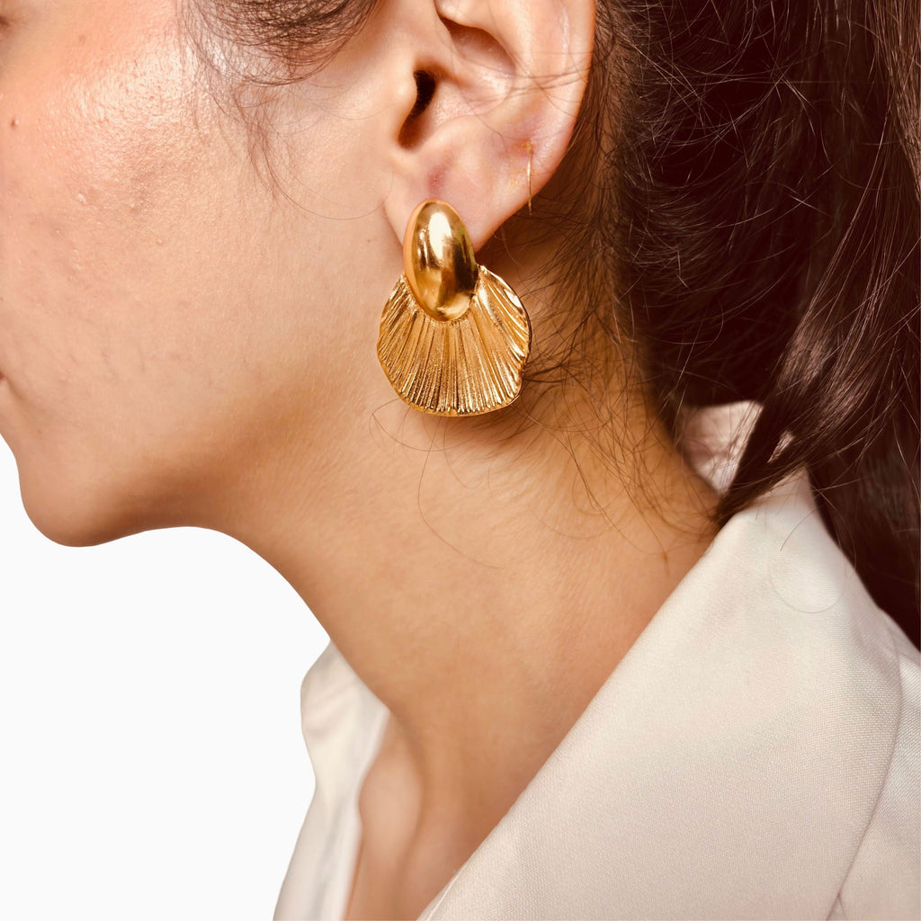 Model wearing 18k gold plated premium earrings– office wear studs - elegant gold plated earrings- dainty chic minimalist elegant gold plated earrings - hypoallergenic anti‑tarnish waterproof nickel‑free lead‑free gold plated earrings - scratch‑resistant fade‑resistant water‑resistant gold plated earrings 
